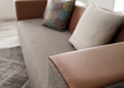 Moderni sofa Tink 2