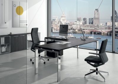Modernūs darbo kambario baldai Concepto Free 4