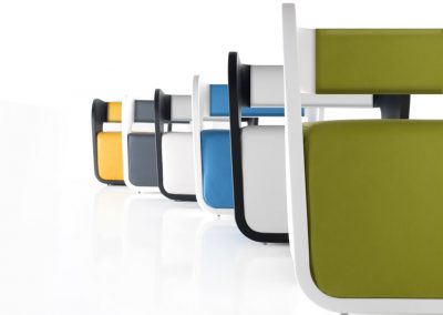 Modernūs minkšti svetainės baldai krėsliukas Alma