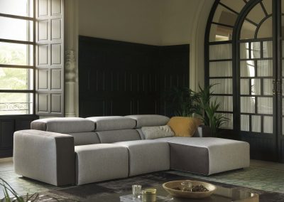 Modernūs minkšti svetainės baldai sofa Binari