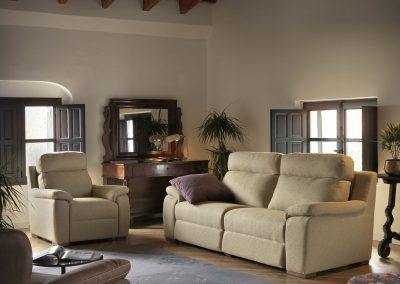 Modernūs minkšti svetainės baldai sofa Ipsilon 2