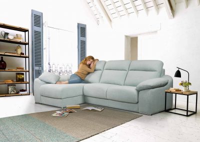 Modernios klasikos minkšti svetainės baldai sofa Ariel