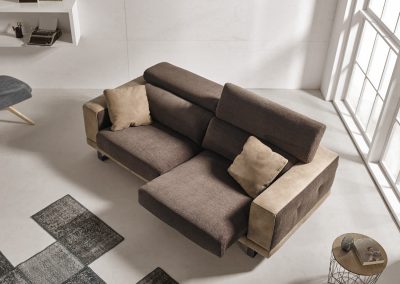 Modernūs minkšti svetainės baldai sofa Ambar 2