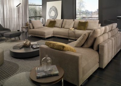 Modernūs minkšti svetainrės baldai sofa Gatsby 3