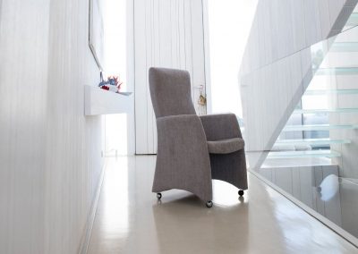 Modernios klasikos krėsliukas Sun 8