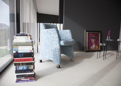 Modernios klasikos krėsliukas Tomy 7