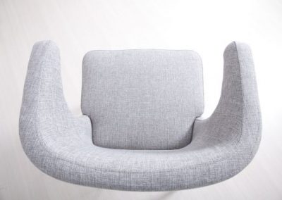 Modernios klasikos krėsliukas Toro 7