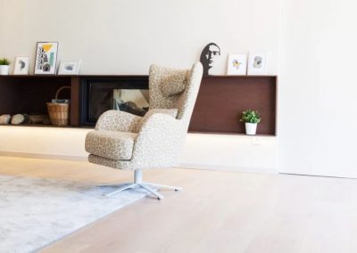 Modernus krėsliukas Kylian 35