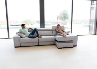 Modernūs minkšti svetainės baldai sofa Loto 1
