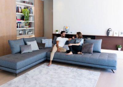 Modernūs minkšti svetainės baldai sofa Pacific 68