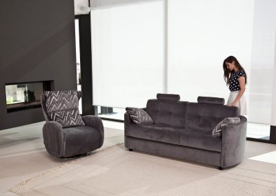 Modernūs minkšti svetainės baldai sofa lova Bolero 27