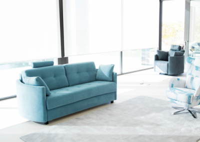 Modernūs minkšti svetainės baldai sofa lova Bolero 44