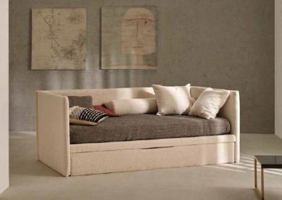 Modernios klasikos miegamojo baldai lova canape Juno 6