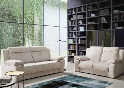 Modernios klasikos minkšti svetainės baldai sofa Atlas