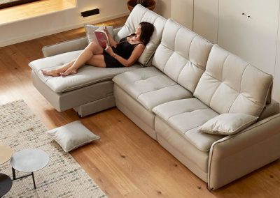 Modernūs minkšti svetainės baldai sofa Hadria 2