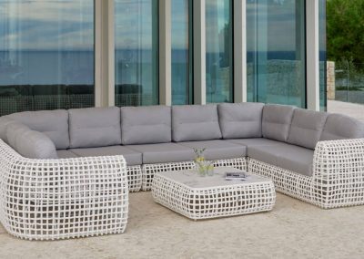 Modernios klasikos lauko baldai sofa Dynasty 19
