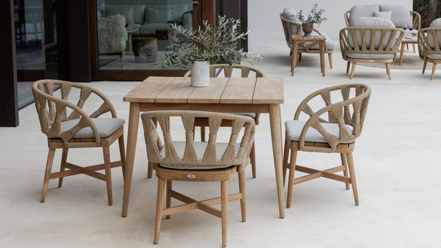 Modernios klasikos laukos baldai valgomojo kėdė stalas Krabi 21