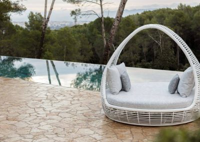 Modernūs lauko baldai lova Sanza 1