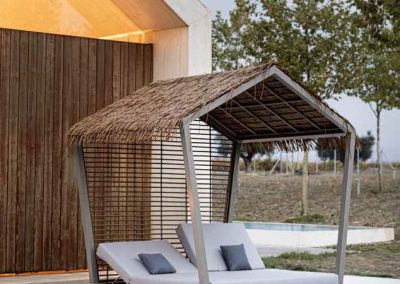 Modernūs lauko baldai lova Shelter 3