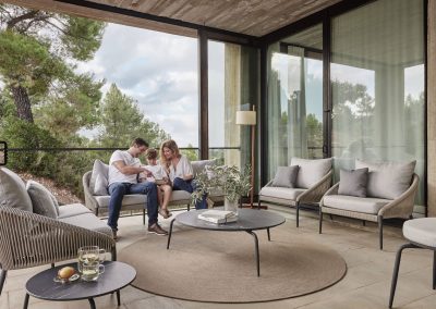 Modernūs lauko baldai sofa Rodona 33