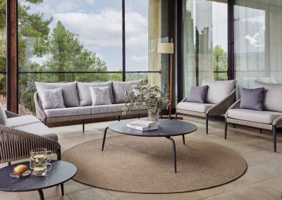 Modernūs lauko baldai sofa staliukas Rodona 5