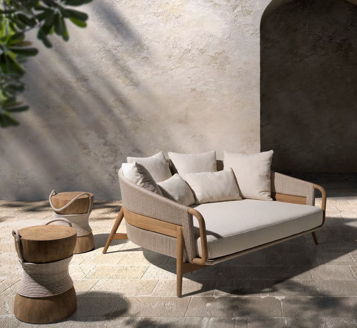 Modernios klasikos lauko baldai gultas Desire