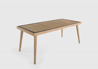 Modernios klasikos lauko baldai valgomojo stalas Desire