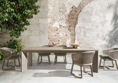 Modernūs lauko baldai valgomoj stalas kėdės Santorini